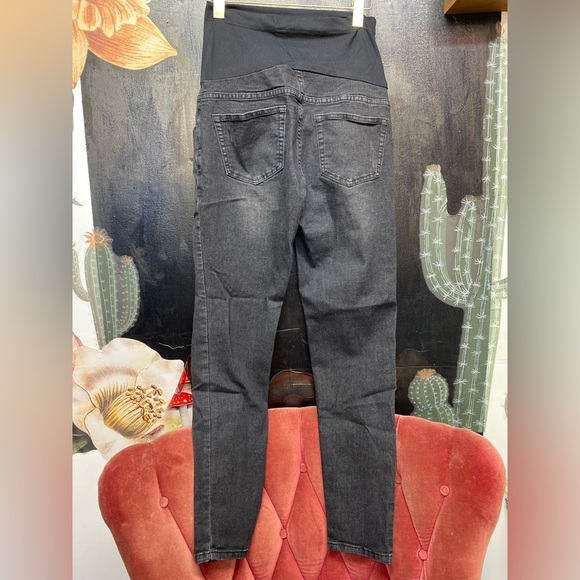 Maternity skinny jean bundle! - Picture 13 of 15